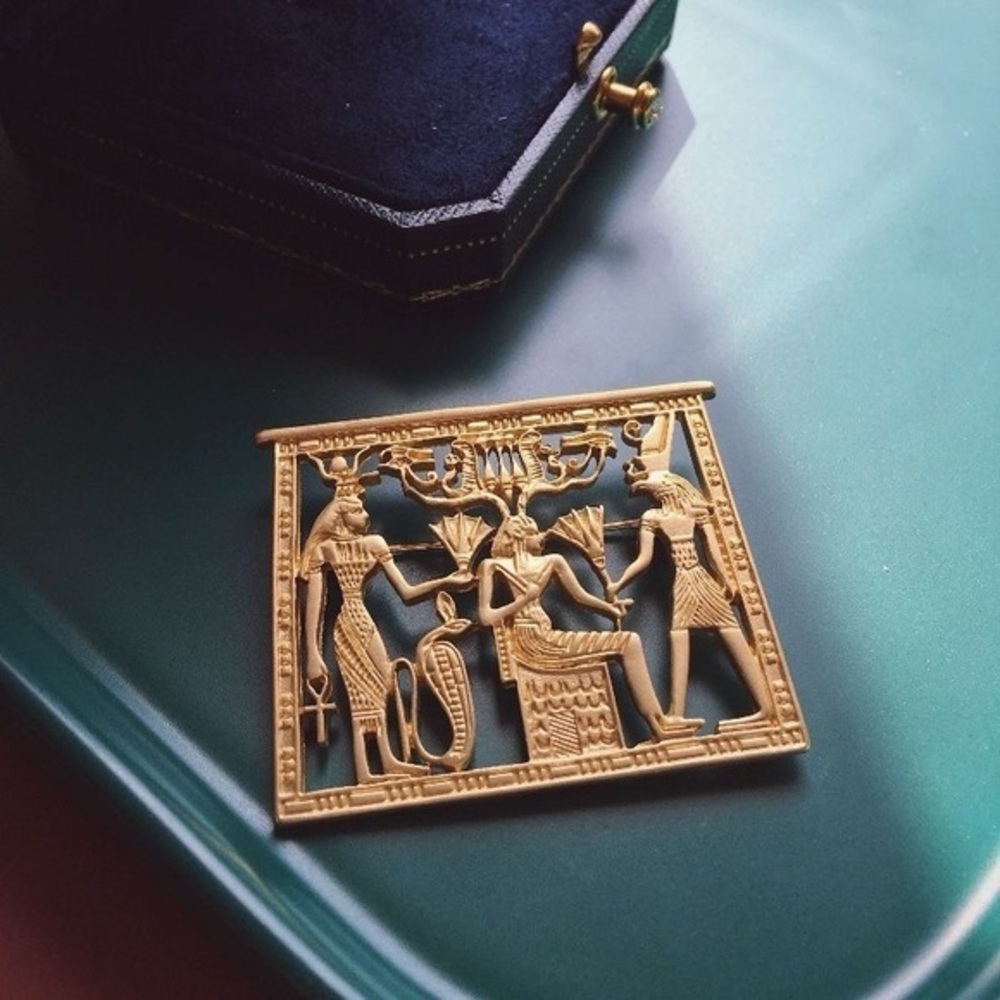 Egyptian Revival Brooch Unisex‎ OS Gold New Ancient Mythology Hieroglyphic Pin